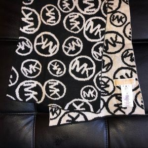 NEW Michael Kors Scarf Scarves